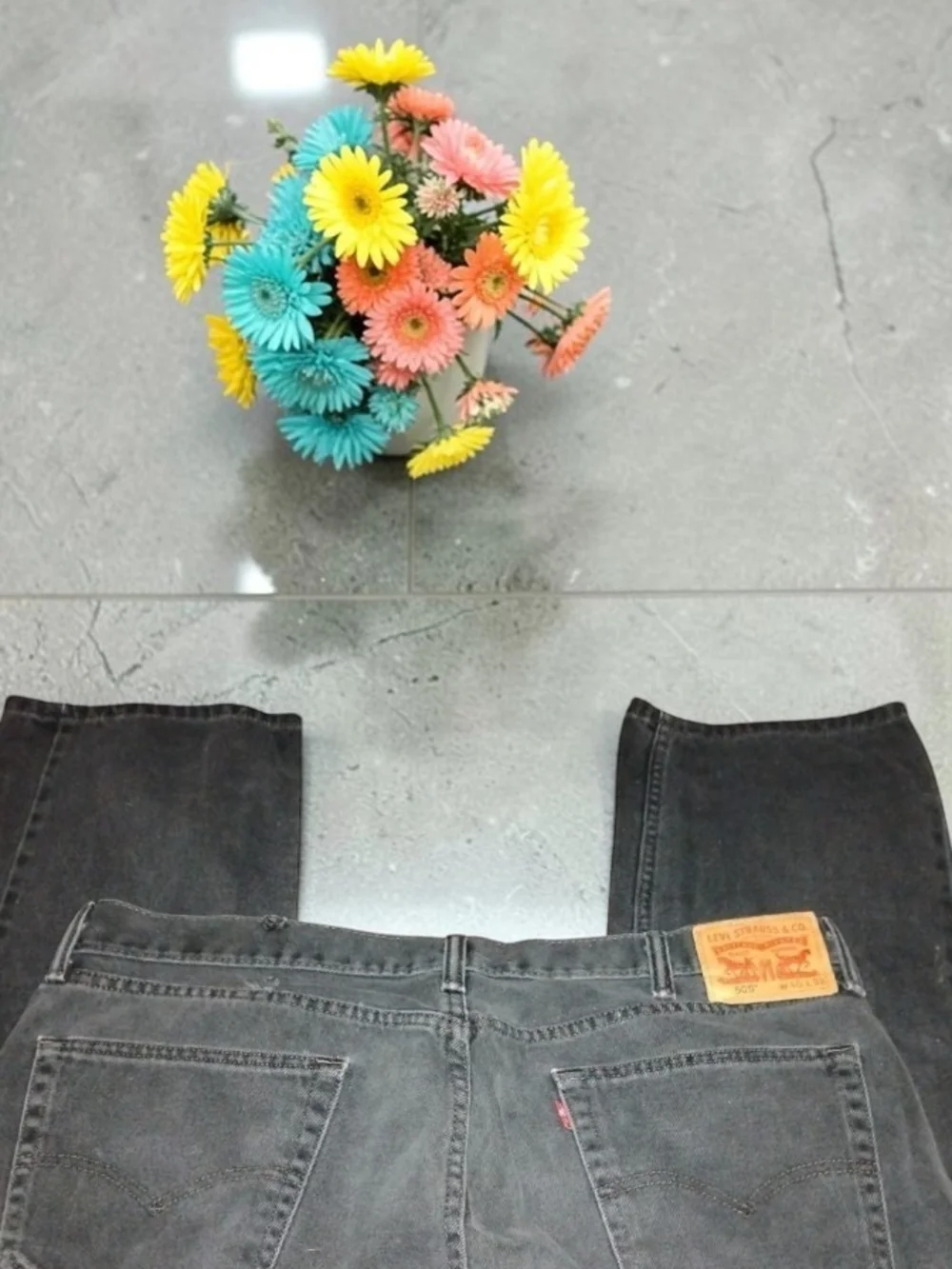Classic Levi's 505 Regular Fit Straight Leg Black Wash Jeans 40x32